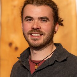 Lukas Dill