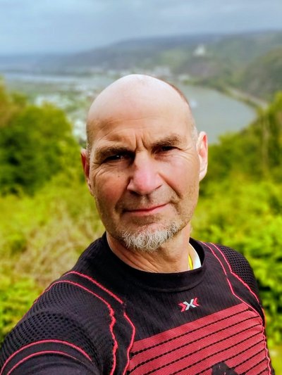 Dr. Roland Herterich